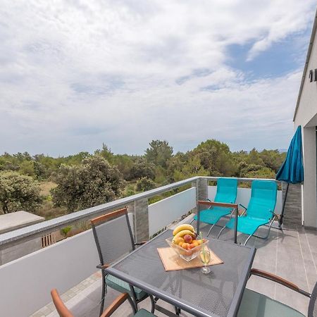 Windrose Apartments Vir Dış mekan fotoğraf