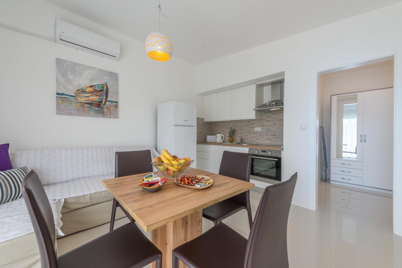 Windrose Apartments Vir Dış mekan fotoğraf