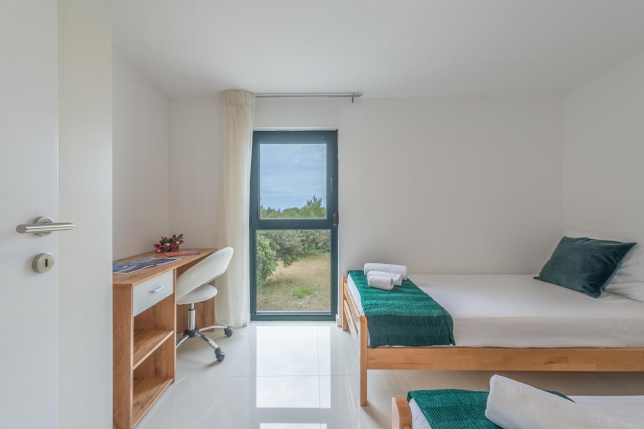 Windrose Apartments Vir Dış mekan fotoğraf